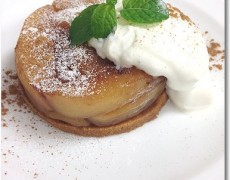 タルト・タタン風　焼きリンゴのケーキ　～名古屋栄養専門学校　簡単お菓子講座～