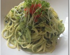 大根菜のソースと明太子のクリームスパゲッティー　海苔の香り